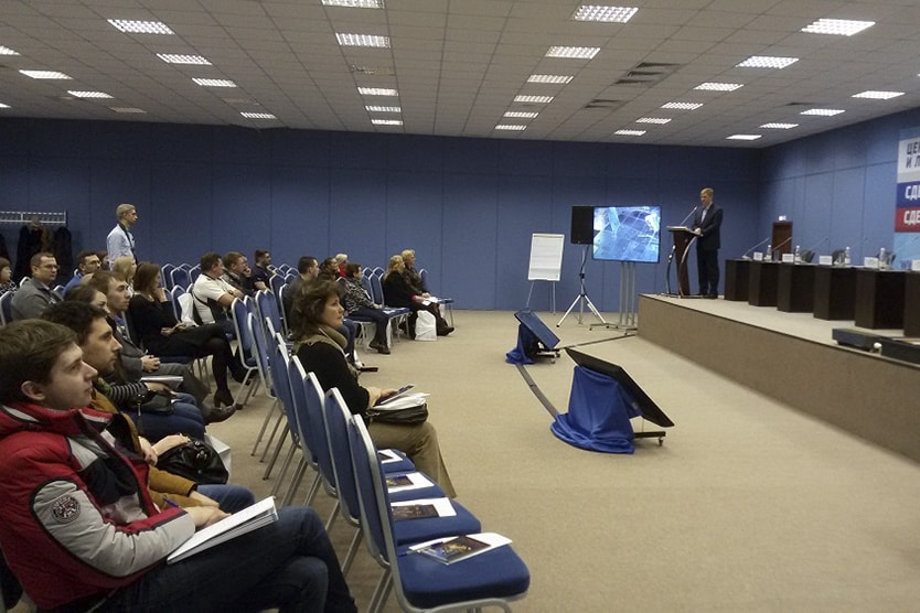 Компания "Изотерм" провела семинар для партнеров и проектировщиков в Петербурге